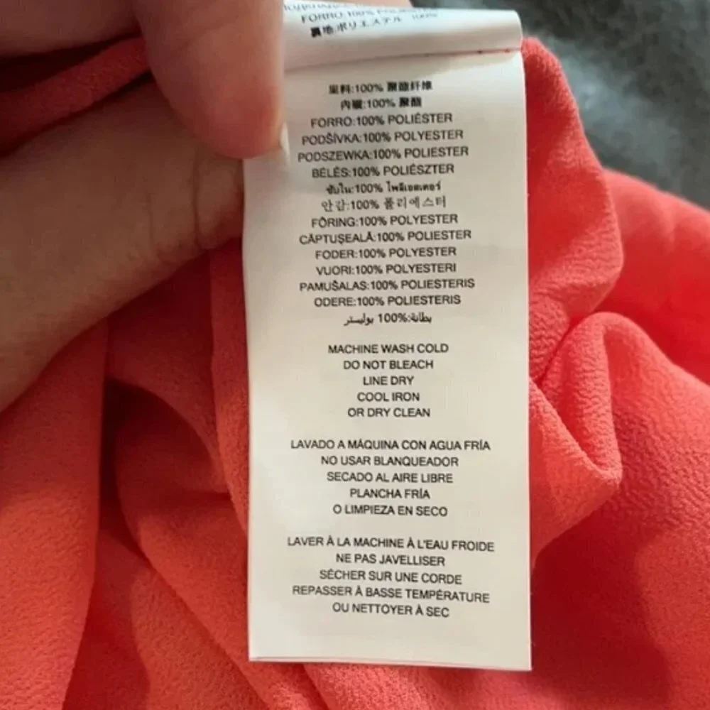 NWT Michael Kors Printed Ruffle Top - Picture 12 of 13